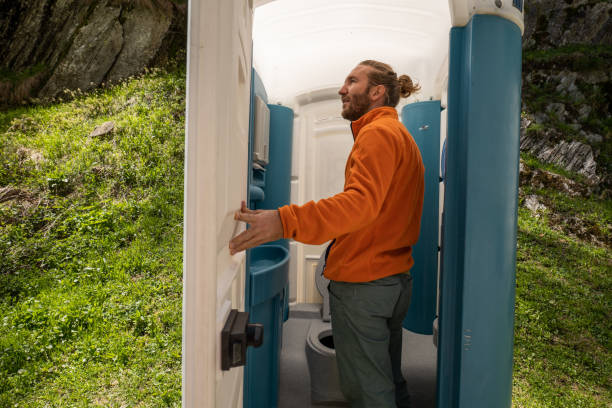 Portable Toilet Options We Offer in Archer, FL